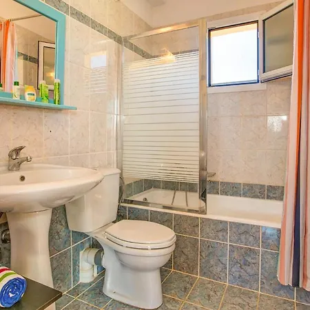 빌라 Skala Beachview By *