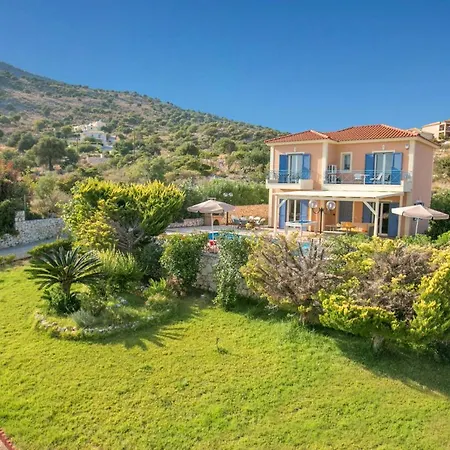 Villa Skala Beachview By *